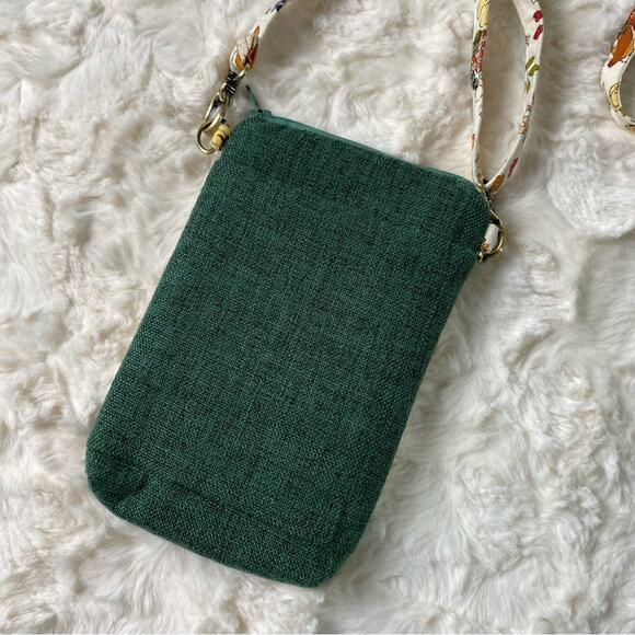 Trum bo Crossbody Bag Purse Wallet Clutch Small Handmade in Vietnam Baseball Cat - Picture 3 of 8